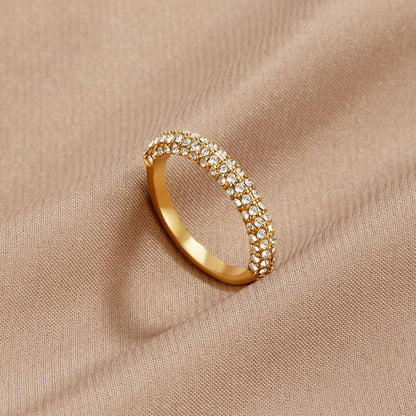 White Crystal & Gold Ring